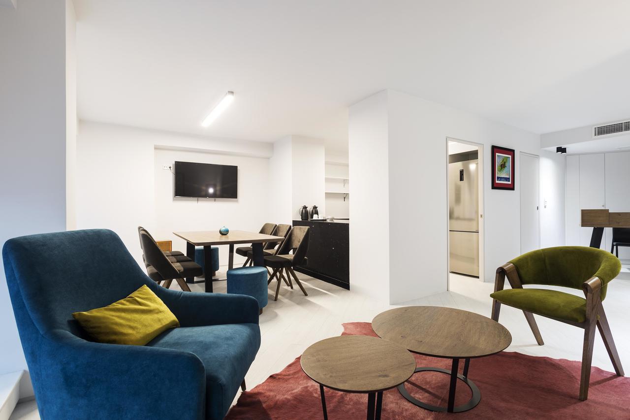 Hotel Vol.5 à Athènes Extérieur photo