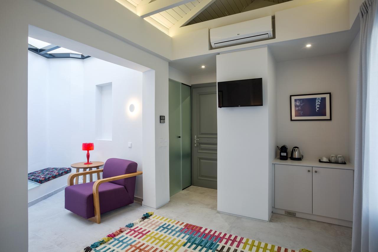 Hotel Vol.5 à Athènes Extérieur photo